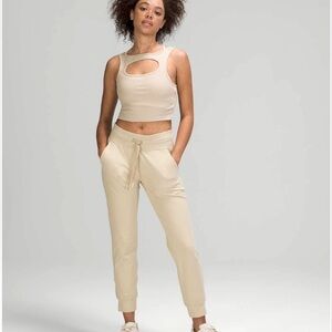 Lululemon NWT Ready to Rulu Jogger 7/8 size 12
